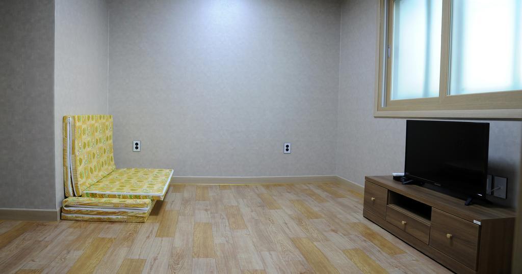 The 1St Andong Hostel Zewnętrze zdjęcie